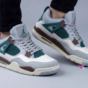 کتونی JORDAN FOUR جردن بزرگپا ( 7097 )